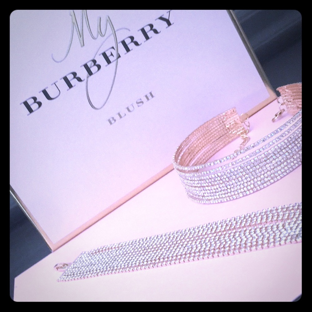 Fashion Chocker and Braclet